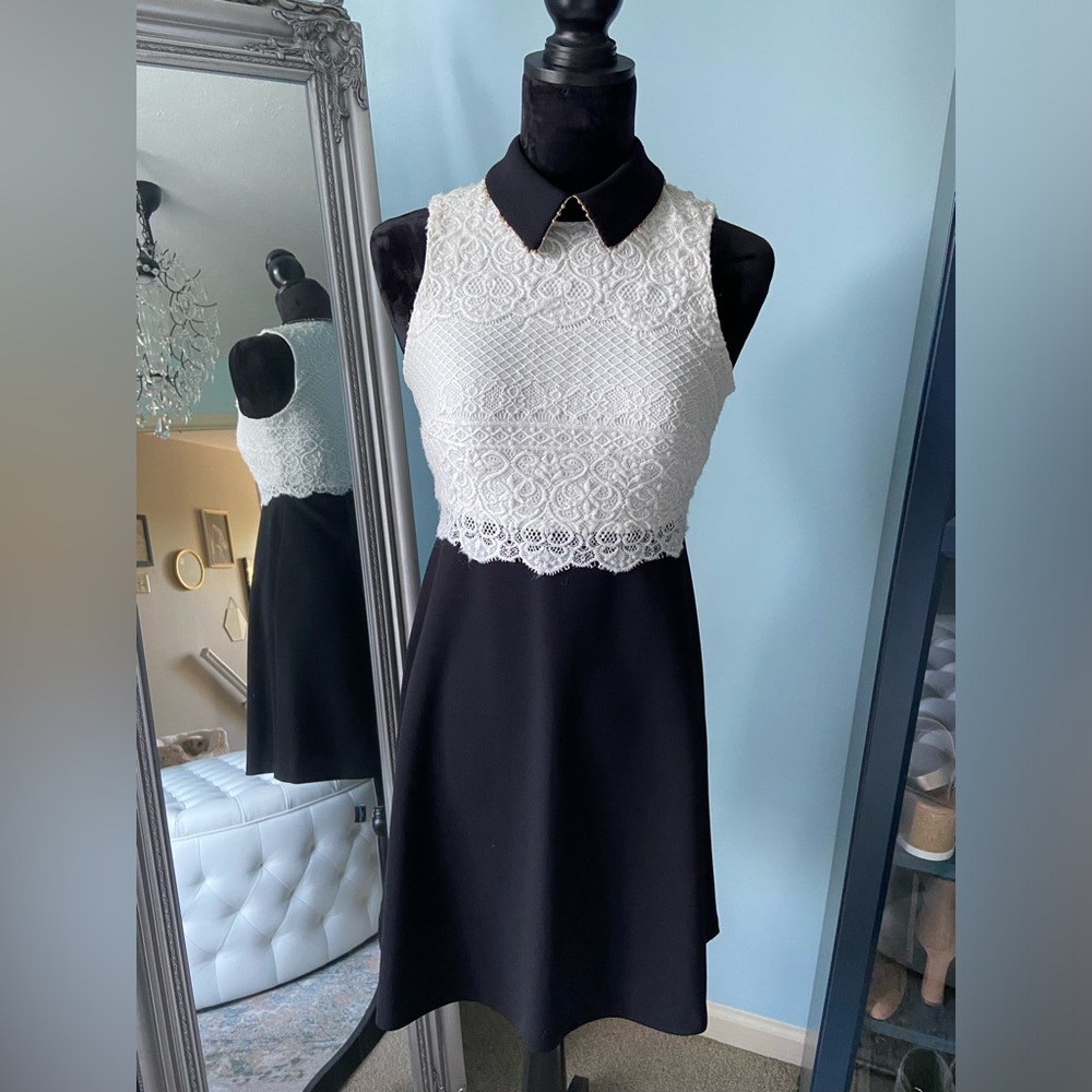 Jessica Simpson - Size 2 - Dress